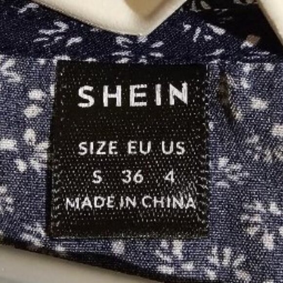 Shein Disty Floral Navy & White V-Neck Mini A-Line Dress Cap Sleeve Size 4 - Picture 10 of 10